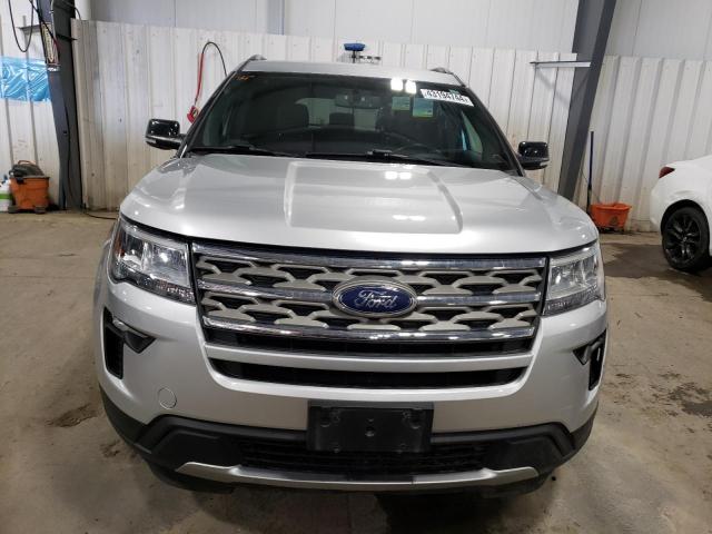 1FM5K8D87JGA43379 - 2018 FORD EXPLORER XLT SILVER photo 5