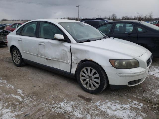 YV1MS382442013843 - 2004 VOLVO S40 2.4I WHITE photo 4