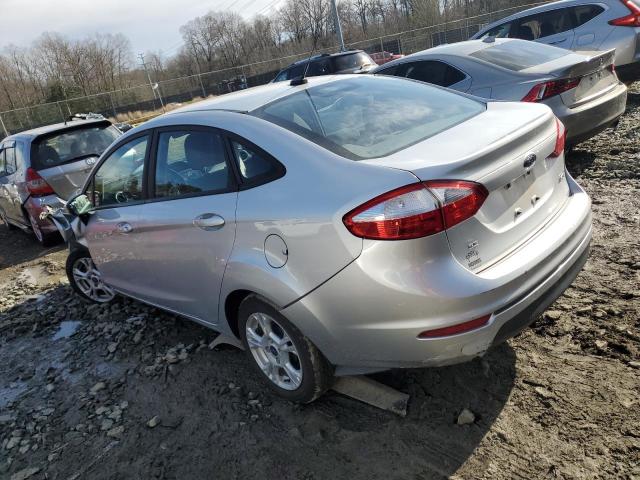 3FADP4BJ3FM199955 - 2015 FORD FIESTA SE SILVER photo 2