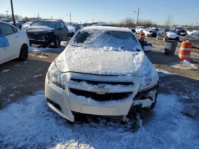 1G11E5SA8DF263762 - 2013 CHEVROLET MALIBU 2LT WHITE photo 5