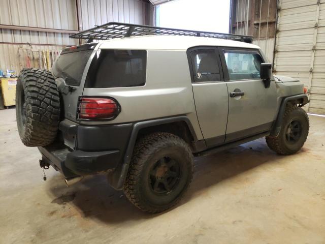 JTEBU4BF7AK073230 - 2010 TOYOTA FJ CRUISER SILVER photo 3