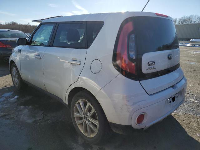 KNDJP3A52J7604203 - 2018 KIA SOUL + WHITE photo 2