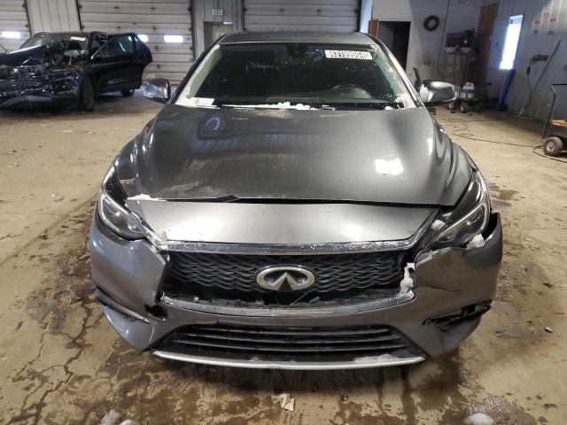SJKCH5CP2JA057997 - 2018 INFINITI QX30 BASE رمادي صورة 5