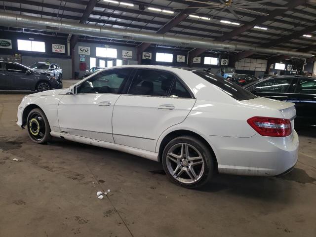 WDDHF9AB8BA389608 - 2011 MERCEDES-BENZ E 550 4MATIC WHITE photo 2