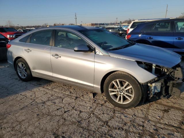 5NPE24AF8FH135281 - 2015 HYUNDAI SONATA SE SILVER photo 4