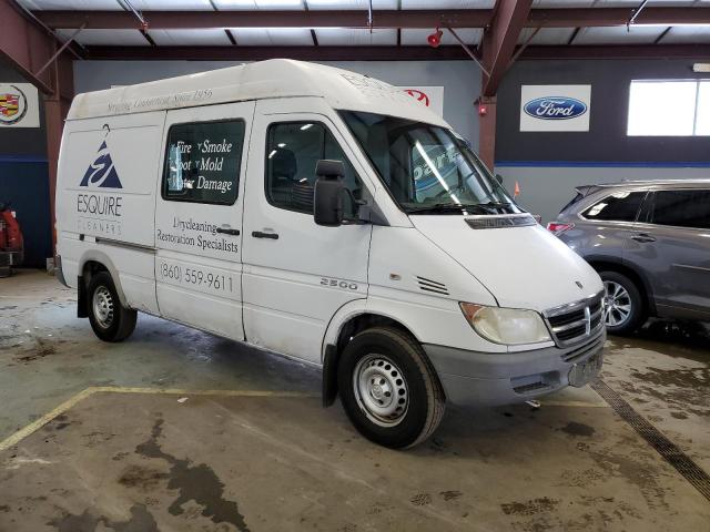 WD0PD644665961188 - 2006 DODGE SPRINTER 2500 WHITE photo 4