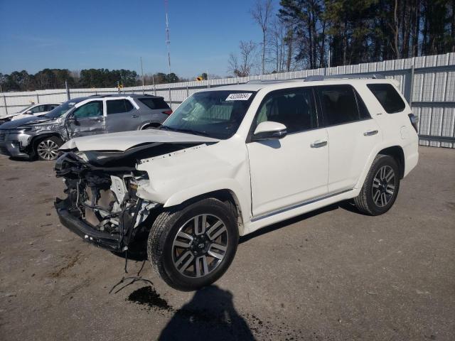 JTEZU5JR1E5077729 - 2014 TOYOTA 4RUNNER SR5 WHITE photo 1