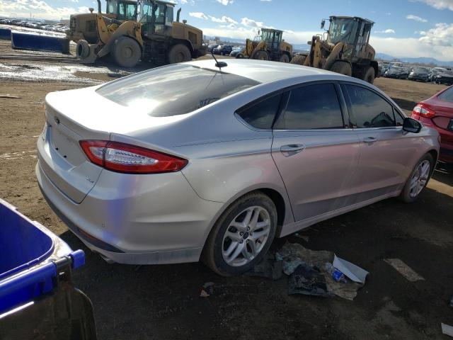 1FA6P0H71E5400639 - 2014 FORD FUSION SE SILVER photo 3