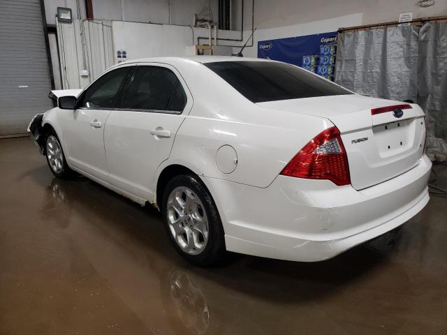 3FAHP0HA1AR188420 - 2010 FORD FUSION SE WHITE photo 2