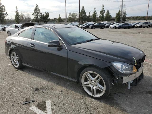 WDDGJ4HB4FG398232 - 2015 MERCEDES-BENZ C 250 BLACK photo 4