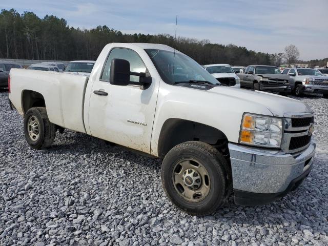 1GC0CVCG9DF241703 - 2013 CHEVROLET SILVERADO C2500 HEAVY DUTY WHITE photo 4