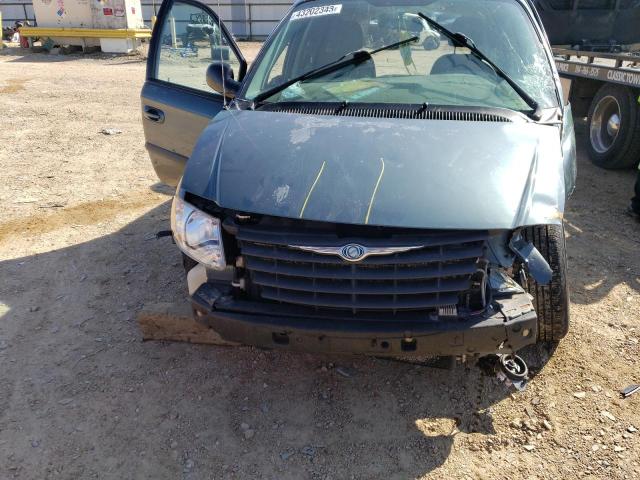 1C4GP45R55B437576 - 2005 CHRYSLER TOWN & COU მწვანე ფოტო 12