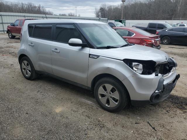 KNDJN2A25G7874427 - 2016 KIA SOUL SILVER photo 4