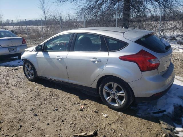 1FADP3K26EL379370 - 2014 FORD FOCUS SE SILVER photo 2