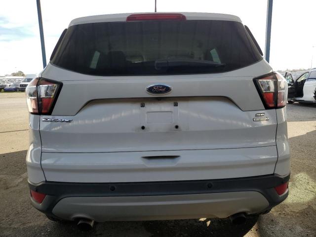 1FMCU0GD5JUA25346 - 2018 FORD ESCAPE SE WHITE photo 6