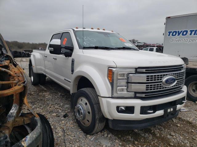 1FT8W4DTXHED07543 - 2017 FORD F450 SUPER DUTY WHITE photo 4