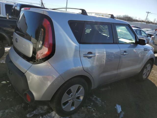 KNDJN2A23G7876404 - 2016 KIA SOUL SILVER photo 3