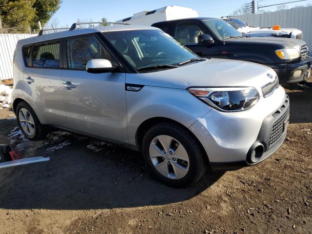 KNDJN2A23G7876404 - 2016 KIA SOUL SILVER photo 4