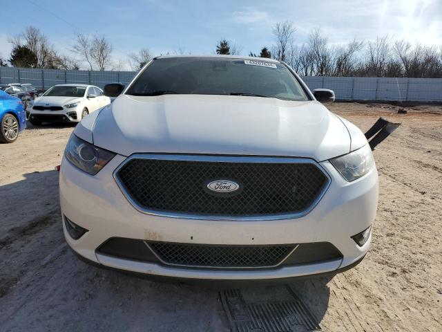 1FAHP2KT6FG179863 - 2015 FORD TAURUS SHO WHITE photo 5