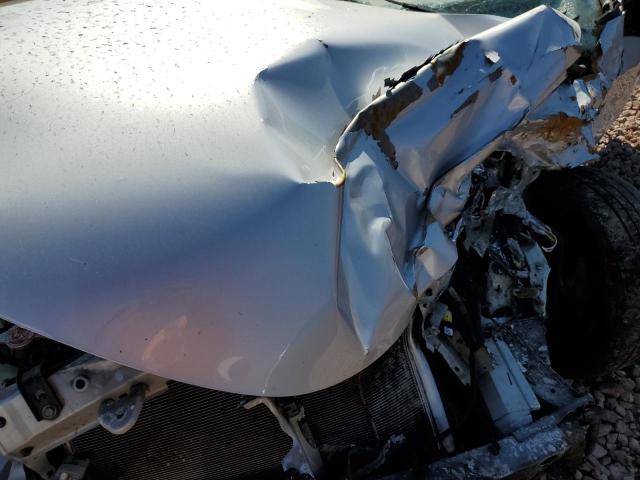 2T1BURHE8JC115552 - 2018 TOYOTA COROLLA L 银色 照片 11