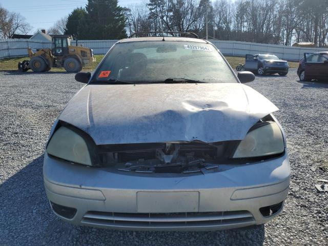 1FAFP34N77W323259 - 2007 FORD FOCUS ZX4 SILVER photo 5