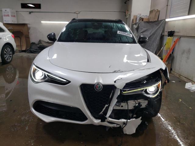ZASPAKBN4L7C74496 - 2020 ALFA ROMEO STELVIO TI Սպիտակ լուսանկար 5