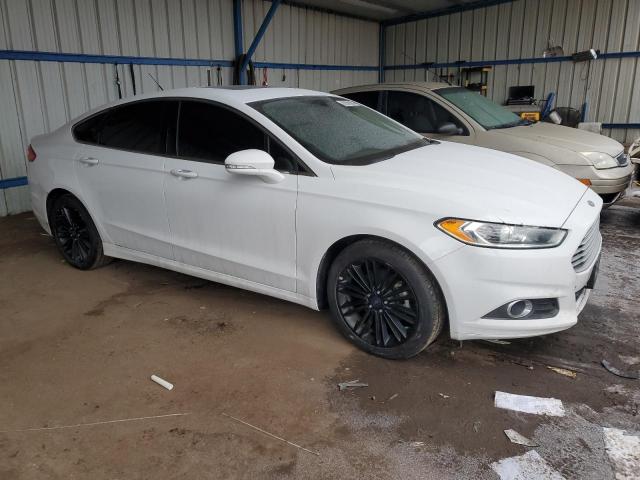 3FA6P0H9XFR114031 - 2015 FORD FUSION SE WHITE photo 4