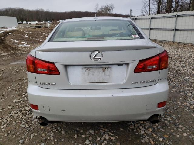 JTHCK262985023317 - 2008 LEXUS IS 250 WHITE photo 6