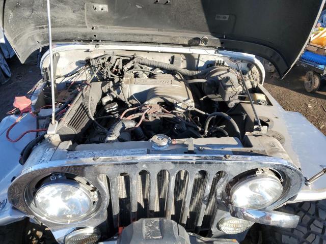 1JCCF88E4ET101315 - 1984 JEEP SCRAMBLER SILVER photo 11