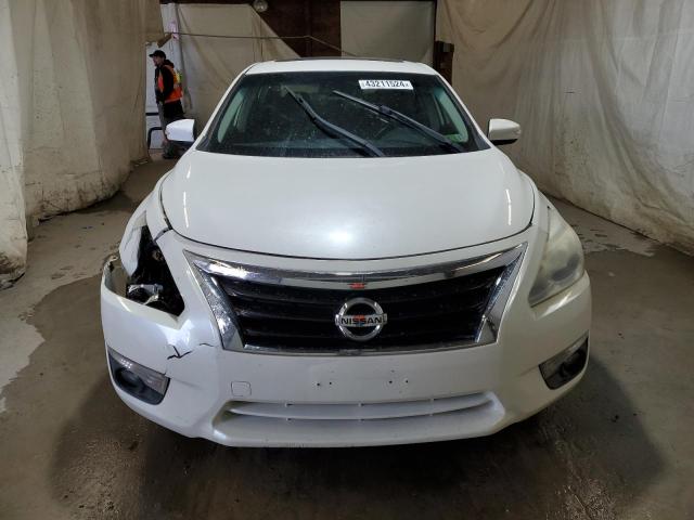 1N4AL3AP7DC164106 - 2013 NISSAN ALTIMA 2.5 WHITE photo 5