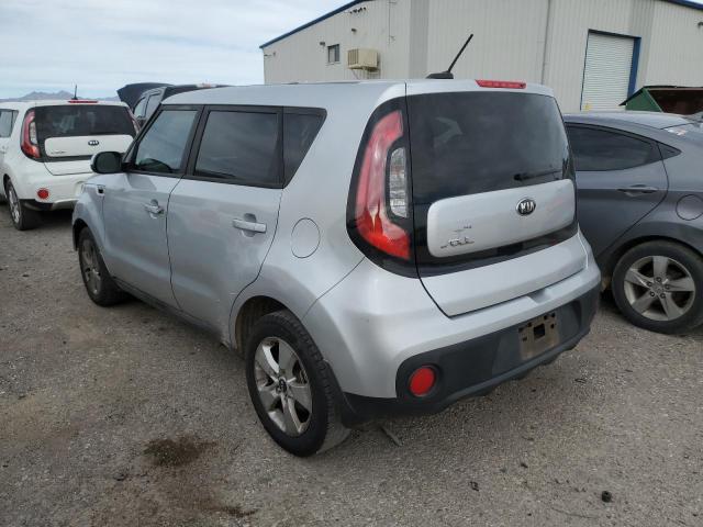 KNDJN2A2XH7433880 - 2017 KIA SOUL SILVER photo 2