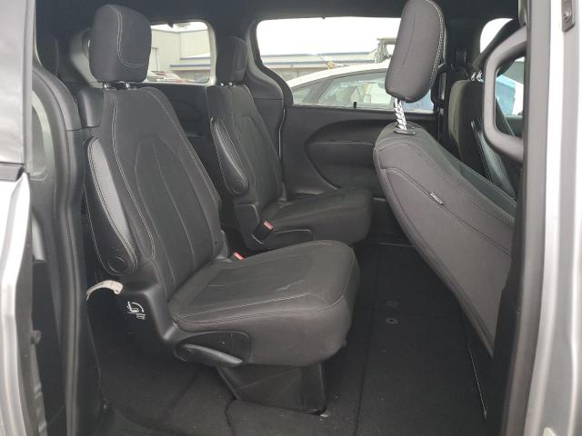 2C4RC1FG0KR652683 - 2019 CHRYSLER PACIFICA TOURING PLUS SILVER photo 11