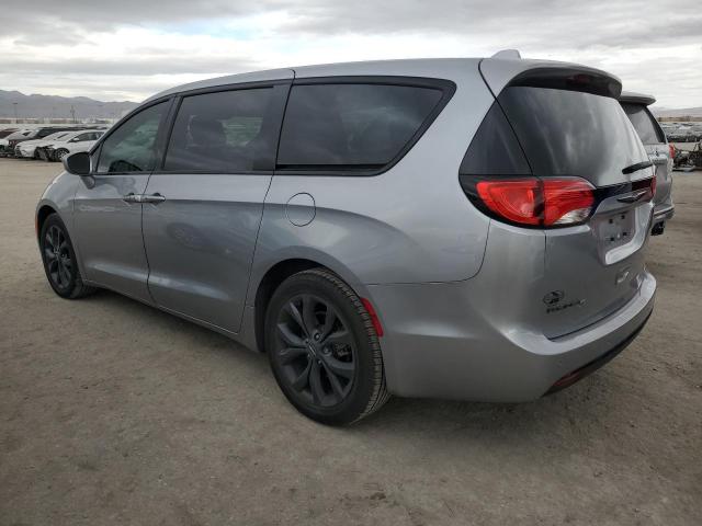 2C4RC1FG0KR652683 - 2019 CHRYSLER PACIFICA TOURING PLUS SILVER photo 2