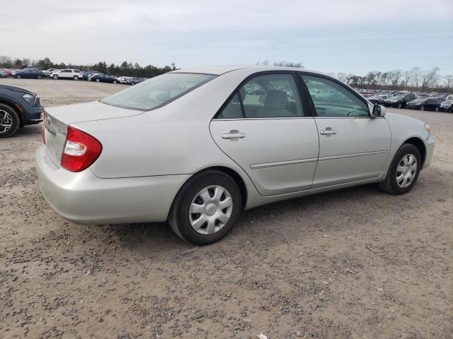 4T1BE32K24U272747 - 2004 TOYOTA CAMRY LE SILVER photo 3