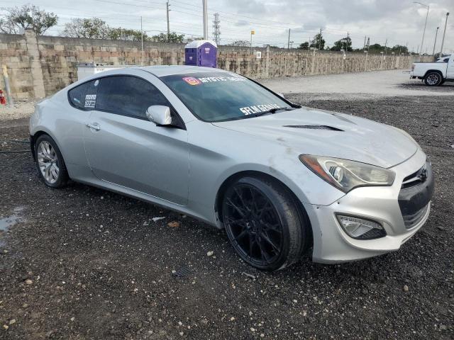 KMHHU6KJ1DU105964 - 2013 HYUNDAI GENESIS CO 3.8L SILVER photo 4