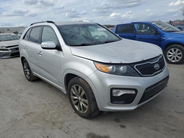 5XYKWDA22DG325280 - 2013 KIA SORENTO SX SILVER photo 4