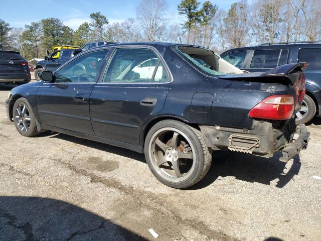 1HGCG5657WA264040 - 1998 HONDA ACCORD EX BLACK photo 2