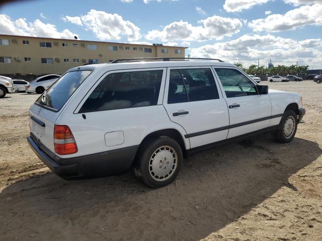 WDBEA90D1KF109141 - 1989 MERCEDES-BENZ 300 TE WHITE photo 3