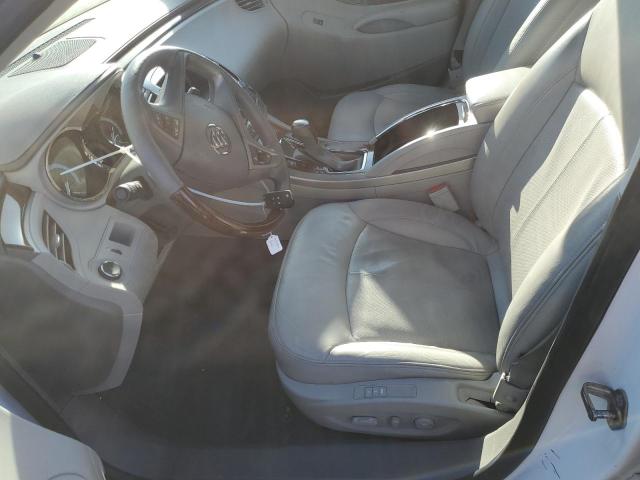 1G4GE5EV7AF197910 - 2010 BUICK LACROSSE CXS WHITE photo 7