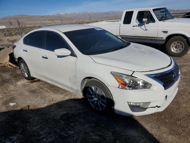 1N4AL3AP7FC233394 - 2015 NISSAN ALTIMA 2.5 WHITE photo 4