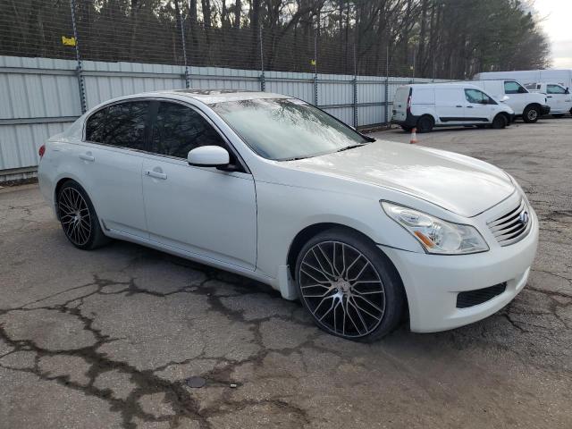 JNKBV61EX8M209689 - 2008 INFINITI G35 WHITE photo 4