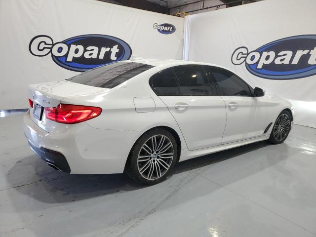 WBAJE5C58JWA96100 - 2018 BMW 540 I WHITE photo 3