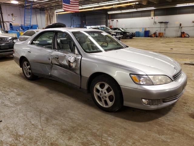 JT8BF28G115107520 - 2001 LEXUS ES 300 BEIGE photo 4