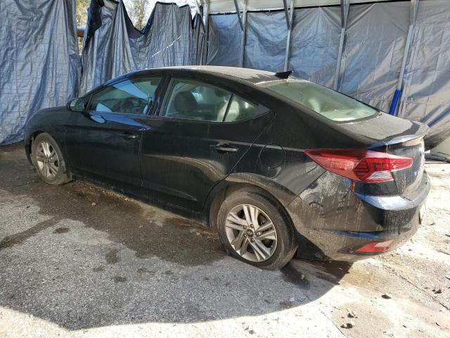 5NPD84LF4KH471902 - 2019 HYUNDAI ELANTRA SEL BLACK photo 2