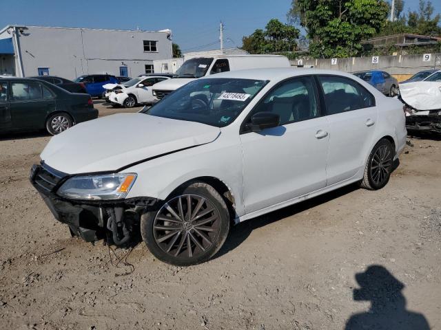 3VWD17AJ0GM394831 - 2016 VOLKSWAGEN JETTA SPORT WHITE photo 1