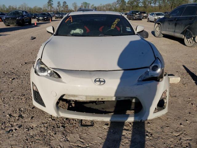 JF1ZNAA18G8705118 - 2016 TOYOTA SCION FR-S WHITE photo 5