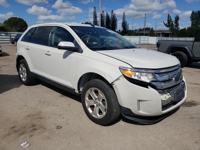 2FMDK3JC4DBC07075 - 2013 FORD EDGE SEL WHITE photo 4