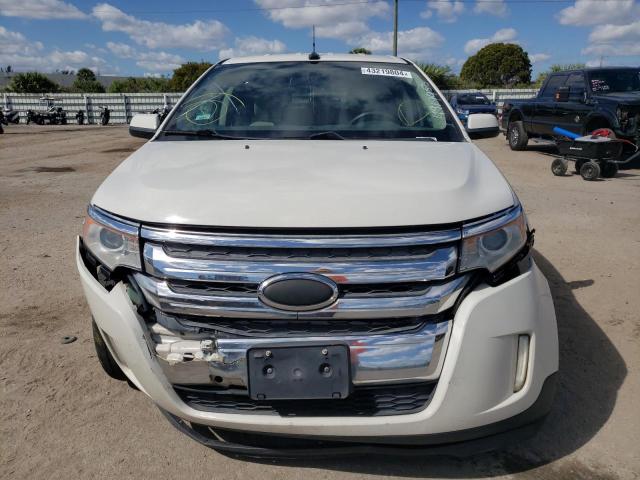 2FMDK3JC4DBC07075 - 2013 FORD EDGE SEL WHITE photo 5