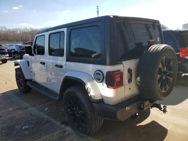 1C4HJXEG4JW174408 - 2018 JEEP WRANGLER U SAHARA WHITE photo 2