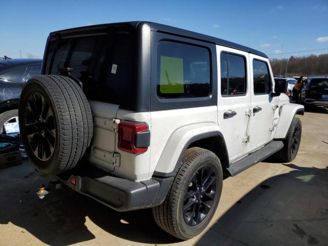 1C4HJXEG4JW174408 - 2018 JEEP WRANGLER U SAHARA WHITE photo 3